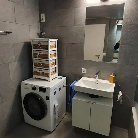 Lejlighed New Flat In Randogne With View *